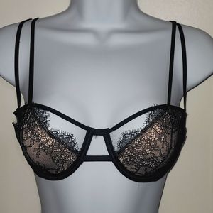 Victorias Secret Very Sexy Caged Strappy Sheer Mesh/Lace Size 32-D NWT
